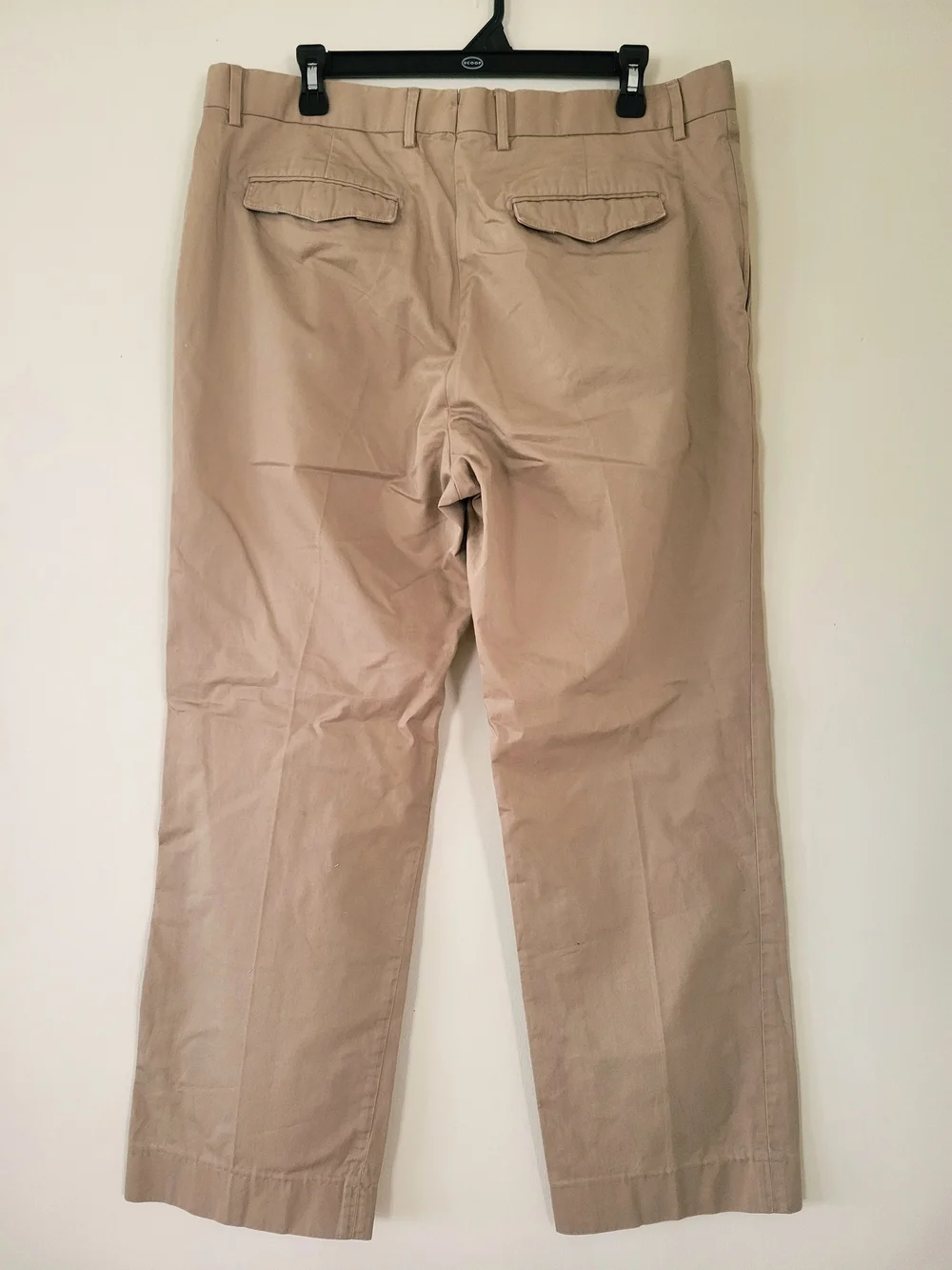 Banana Republic Men's Classic Tan Chino Pants